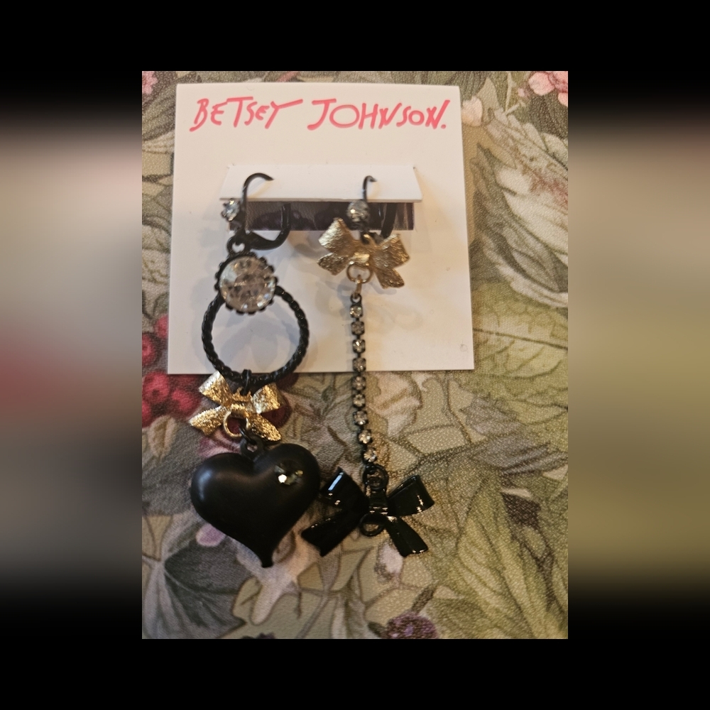 Betsey Johnson Black and Gold Heart Bow Earrings